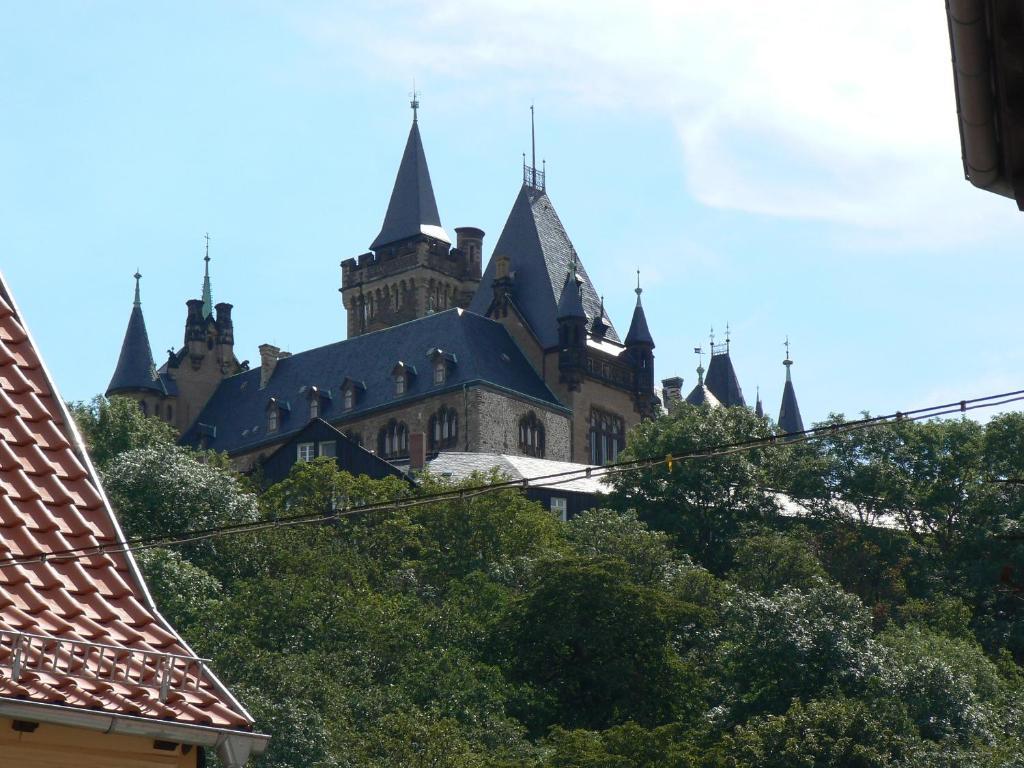 Hotel Gruene Tanne Mandelholz Еленд Екстер'єр фото