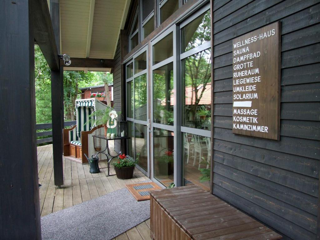 Hotel Gruene Tanne Mandelholz Еленд Екстер'єр фото